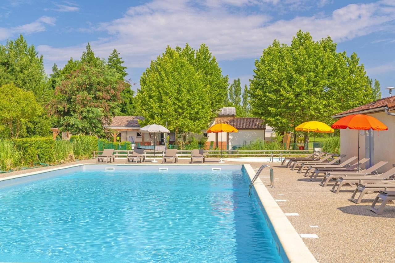 Lagrange Grand Bleu Vacances - Residence Port Lalande Castelmoron-sur-Lot Bagian luar foto